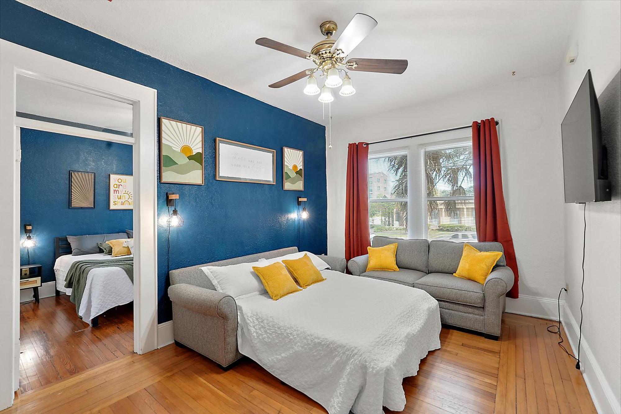 Downtown Den-King Bed~Heart Of Eustis~Queen Sleeper~Upstairs~Bright & Happy Ngoại thất bức ảnh